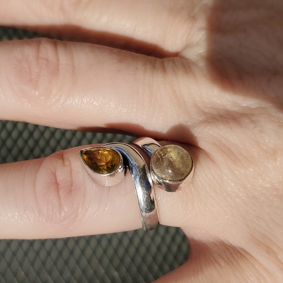 New Golden Rutile and Citrine Adjustable Silver Ring. - Picture 5 of 14